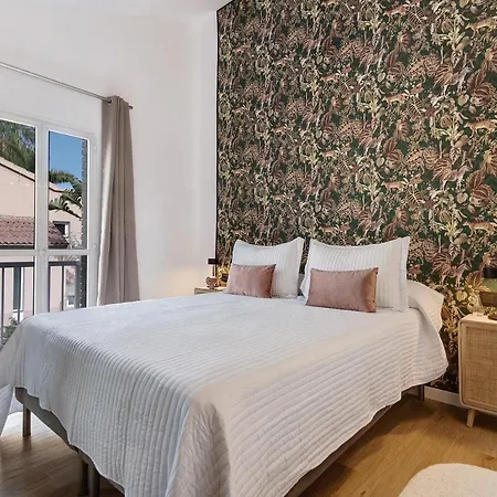 Be Oasis Luxury Apartment *